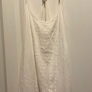 Gap eyelet tank top